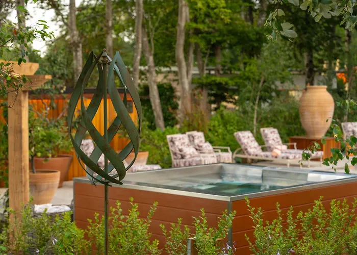 Warminster Hotels