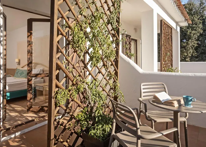Hotels in Baja Sardinia