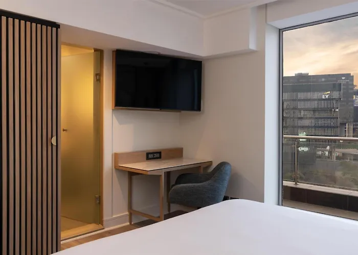 Radisson Blu Gautrain Hotel, Sandton Johannesburg