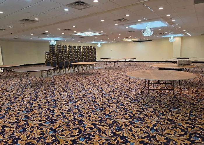 La Quinta Inn By Wyndham West Long Branch Nj Shore Area
