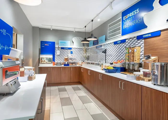 Holiday Inn Express & Suites Northwood