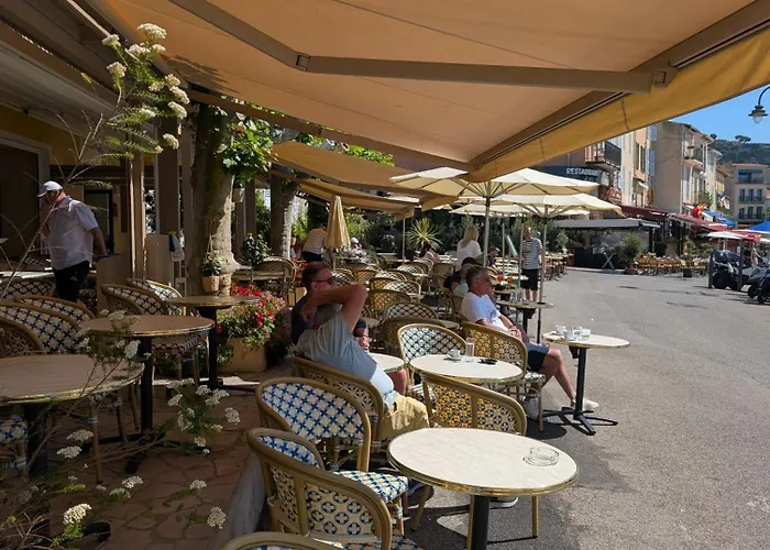 Hotéis em Cassis