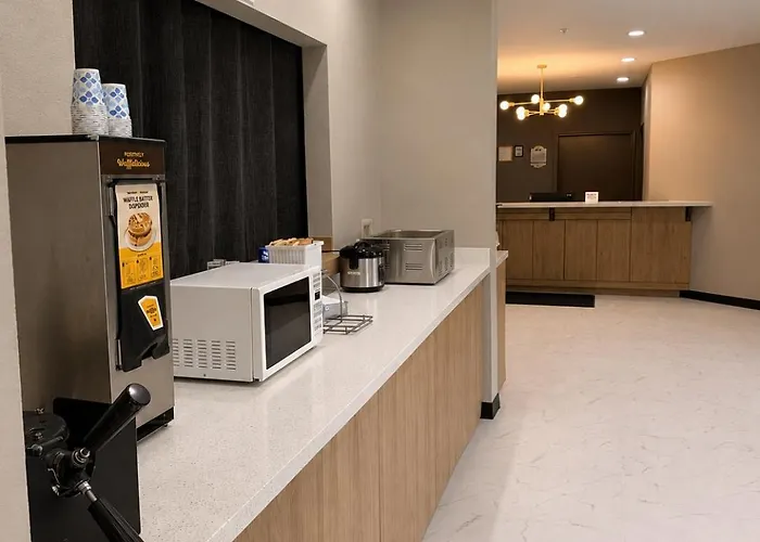 Super 8 By Wyndham Brenham Tx