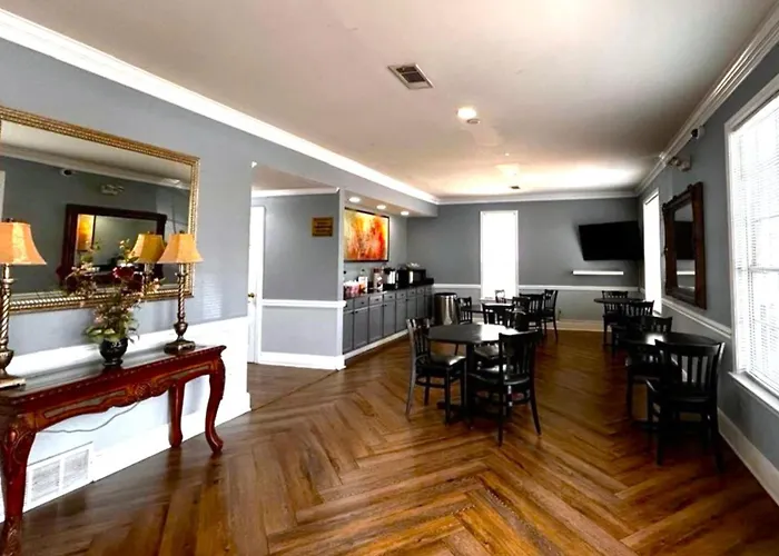 Plantation Oaks Suites & Inn Millington