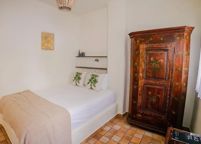 Onar Hotel & Suites