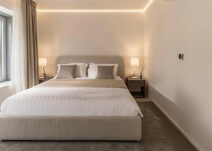 Hotels in Selce