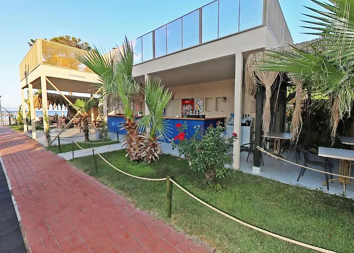 Aloria Garden Hotel