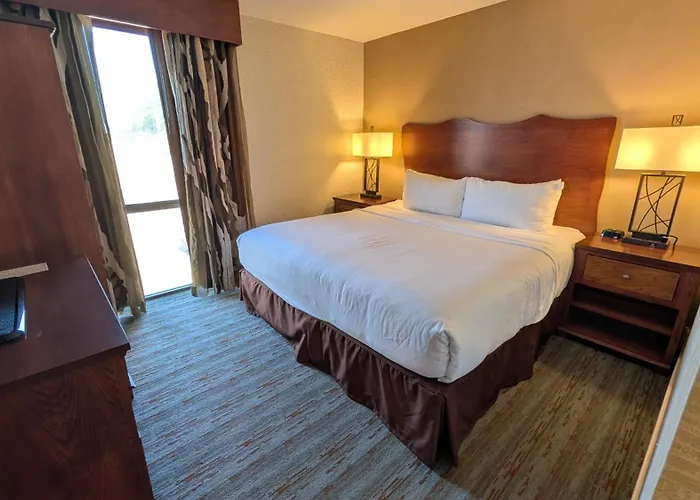Wyndham Visalia