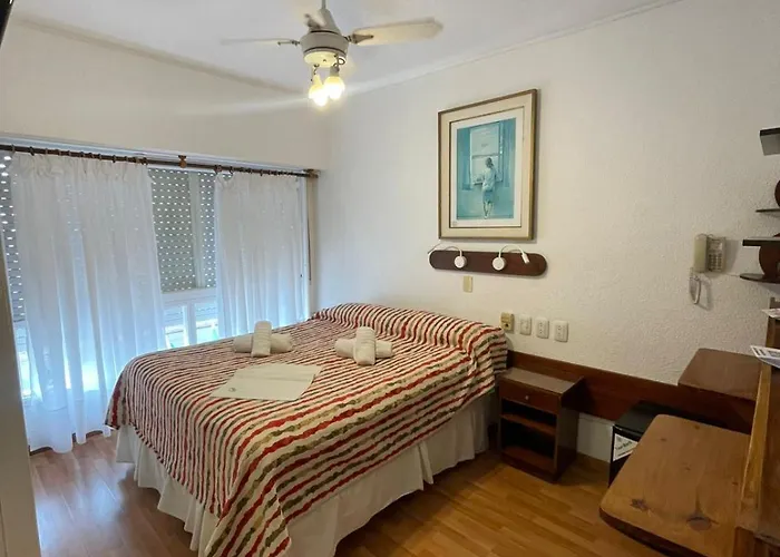 Lugra Hotel