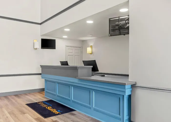 Sonesta Simply Suites Stafford