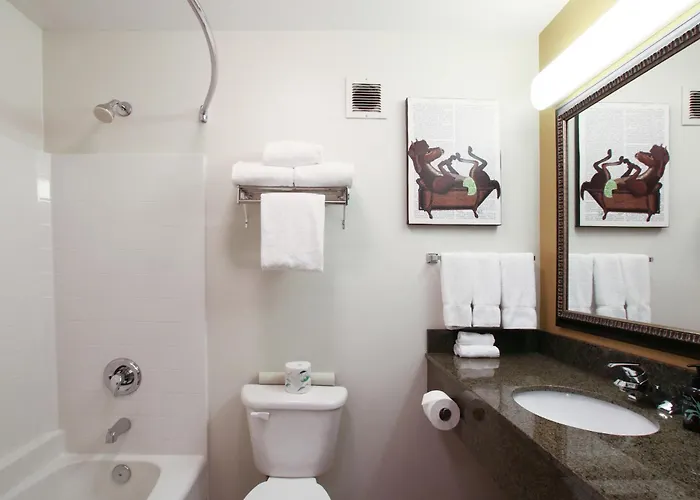 Oxford Suites Spokane Valley