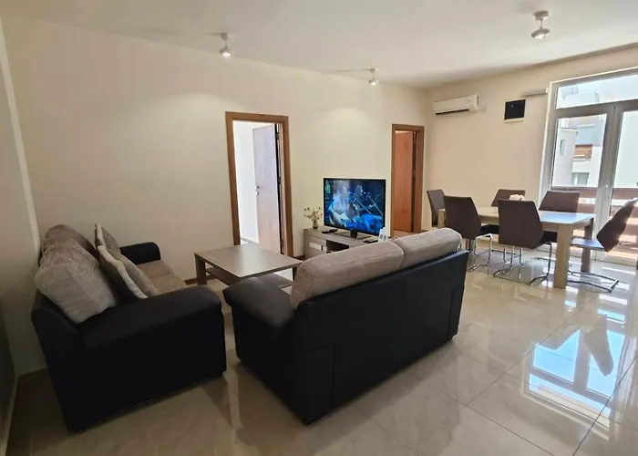 Berg Apartments