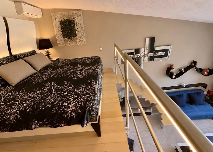 Caribbean Apartment