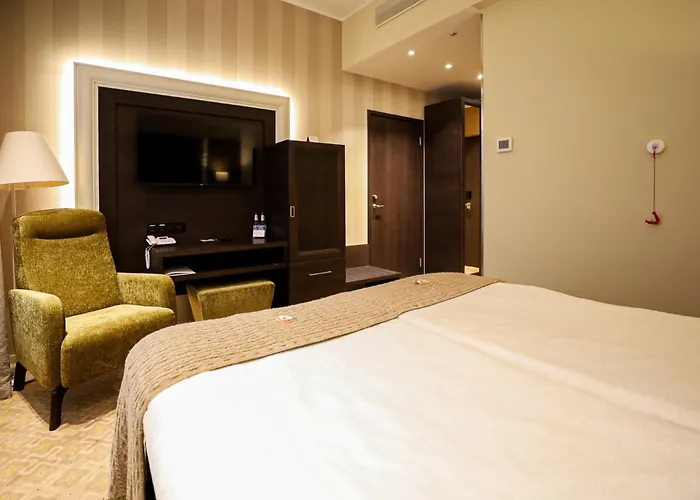 Lydia Hotel