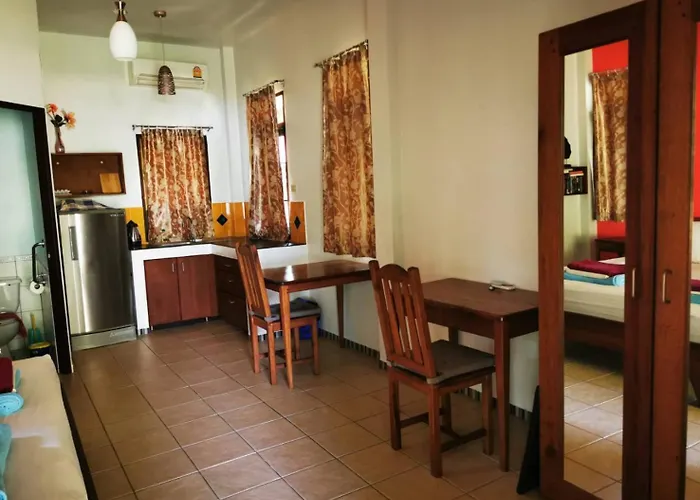 Lake View Bungalows