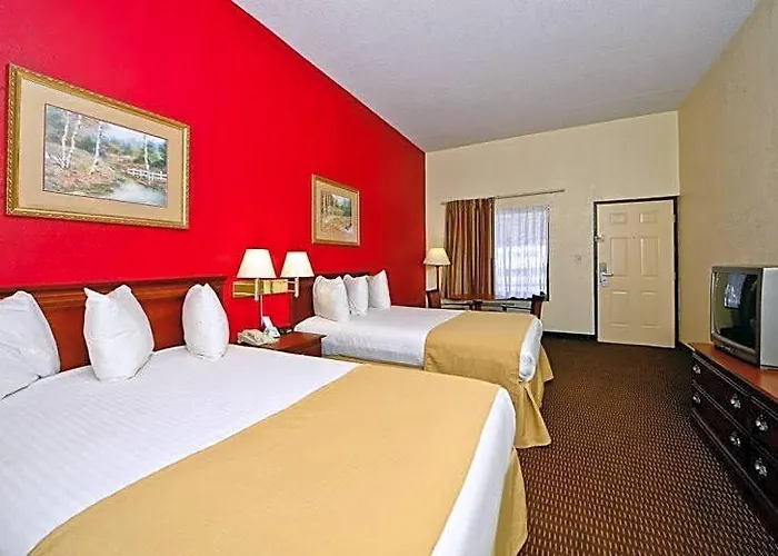 Manchester Heritage Inn & Suites