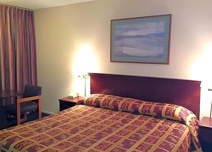 Red Lion Inn & Suites Redding
