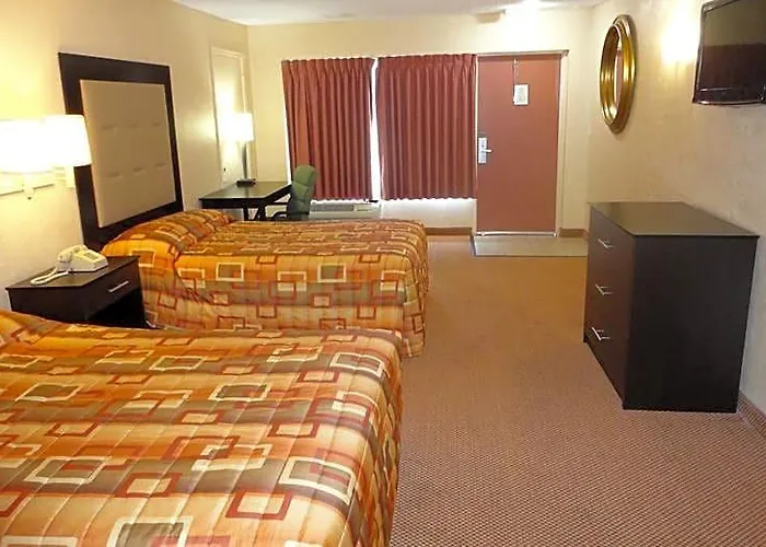 Plantation Inn Hotel And Lounge