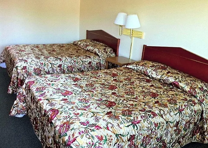 Greenway Motel