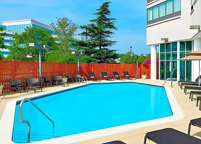Sheraton College Park North Hotel