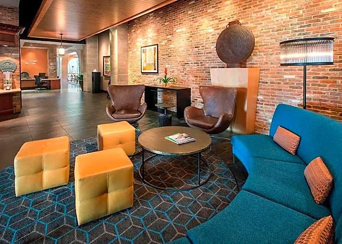 Inn & Suites Baltimore Downtown/Inner Harbor