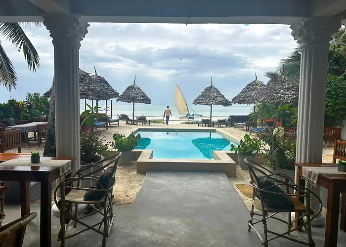 The African Paradise Beach Hotel