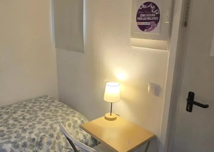 Albergue Cristina Habitaciones Con Bano Privado Y Mini Cocina