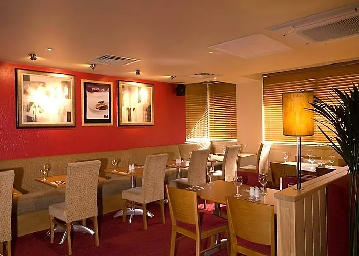 Premier Inn Aberdeen City Centre