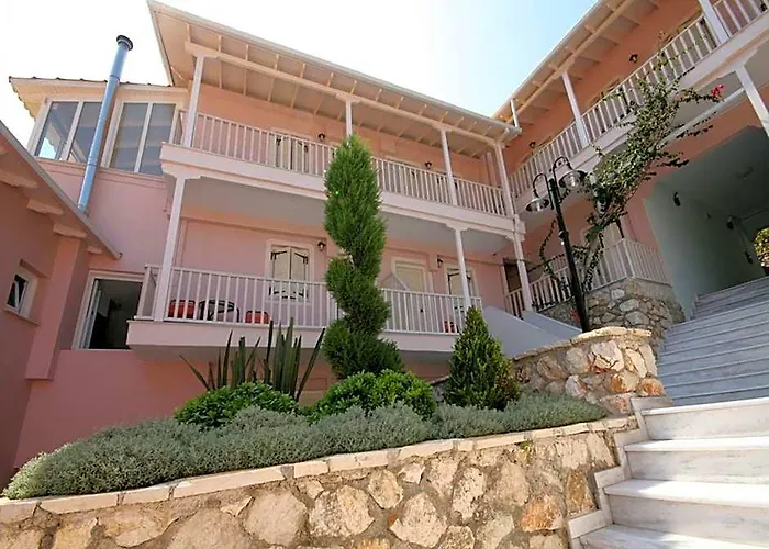 Ionis Hotel