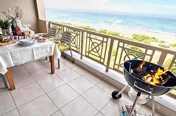 Milkwood Beachfront Acommodation 317,J'Bay