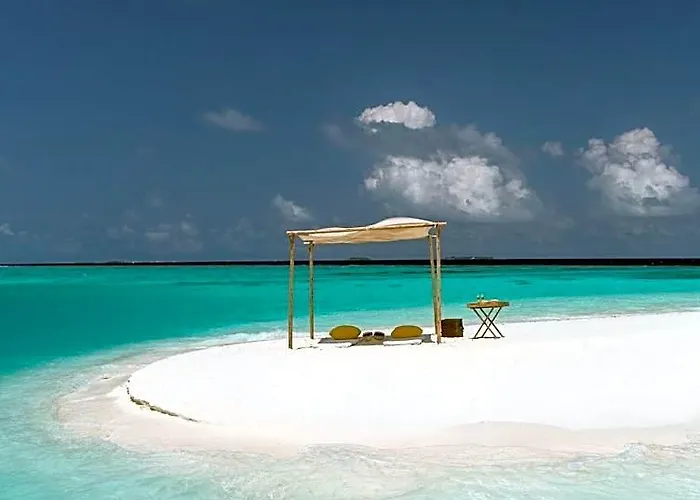 Handhuvaru Maldives Sh.Milandhoo