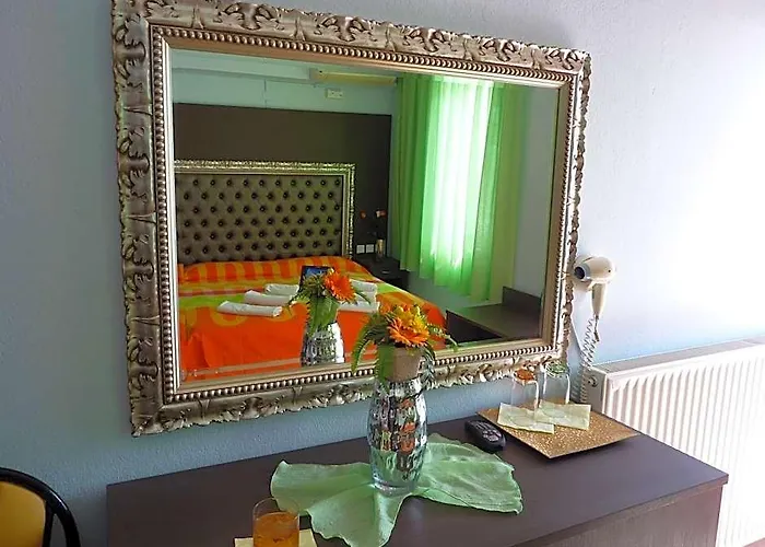 Hotel White Rose Beach