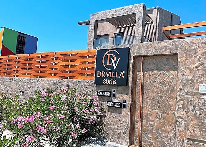 Triplex Villa With Children'S Pool, Garden, Sauna