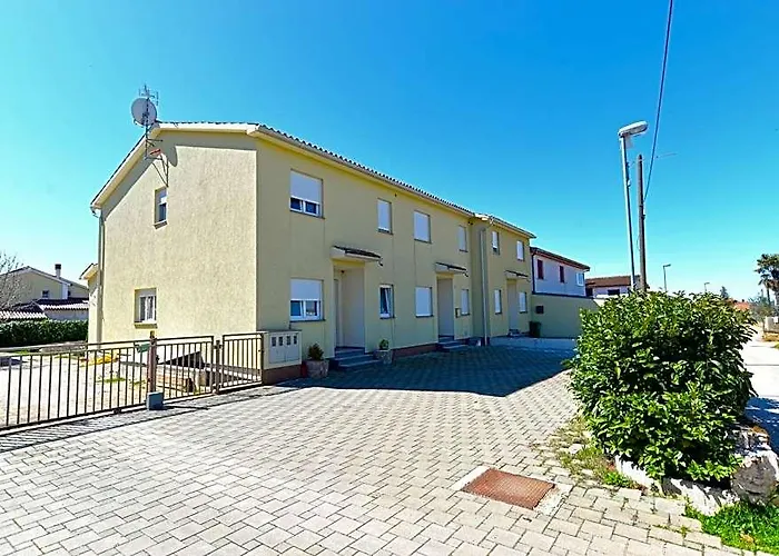House 1581