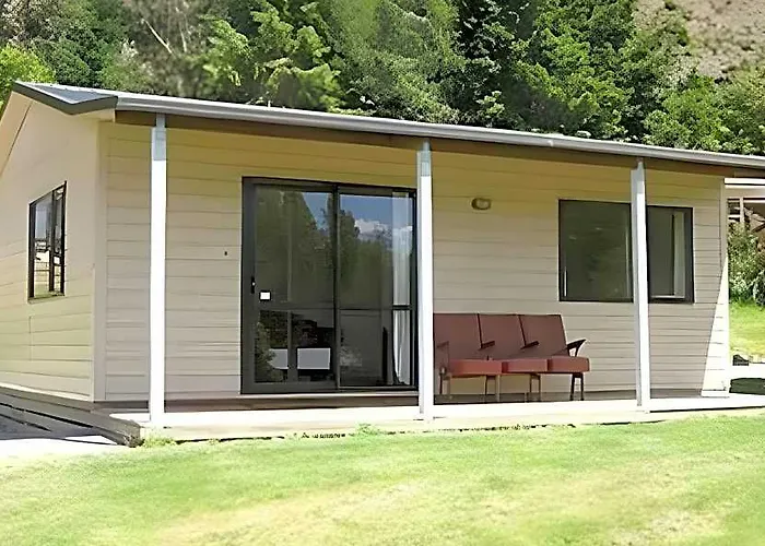 The Camp - Lake Hawea
