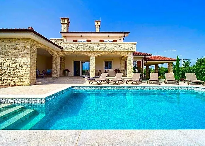 Moderana Comfortable Holiday Residence