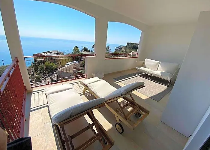 Maduneta 5 Terre Guesthouse