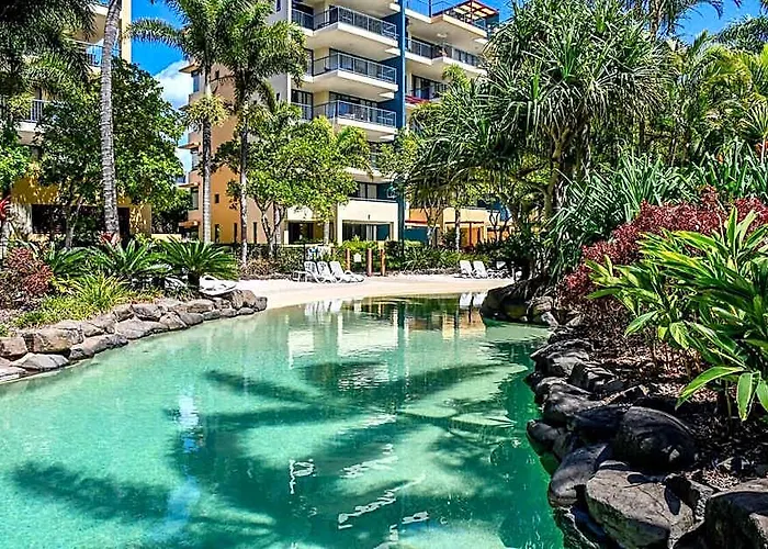 1 Bedroom - Resort Pool And Beach - Alex