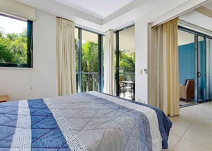 1 Bedroom - Resort Pool And Beach - Alex