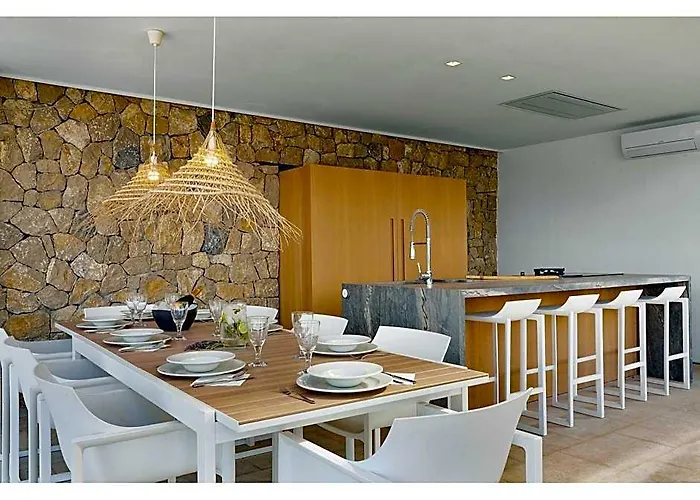 Country House In Mallorca With Pool And Bbq