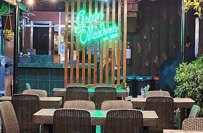 Green Meadows Hotel & Restaurant