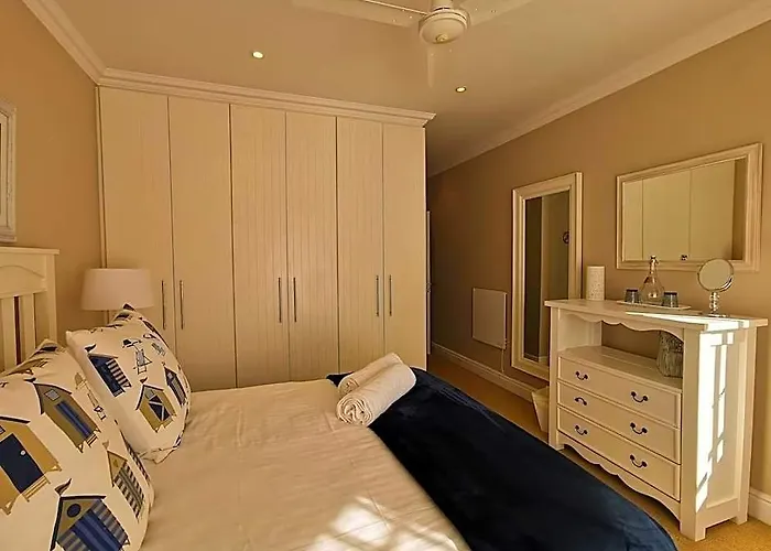 Riverclub Villas