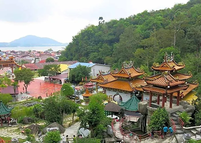 Chuan Full Hotel Pangkor Island