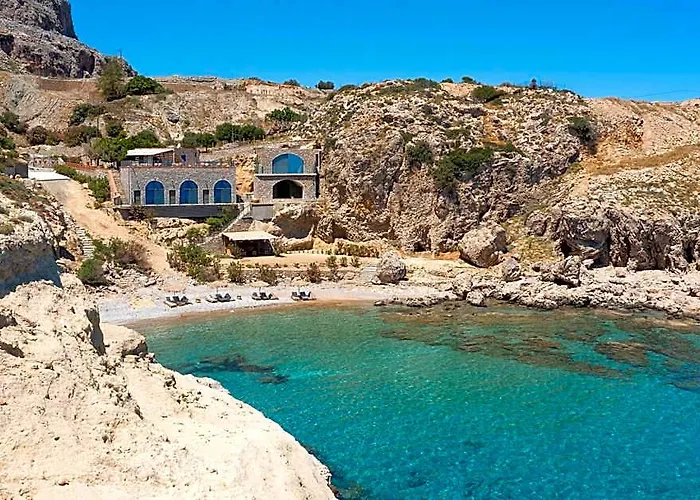 Stone Luxury Suites - Adults Only