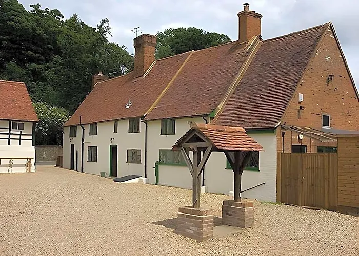 The Brocket Arms