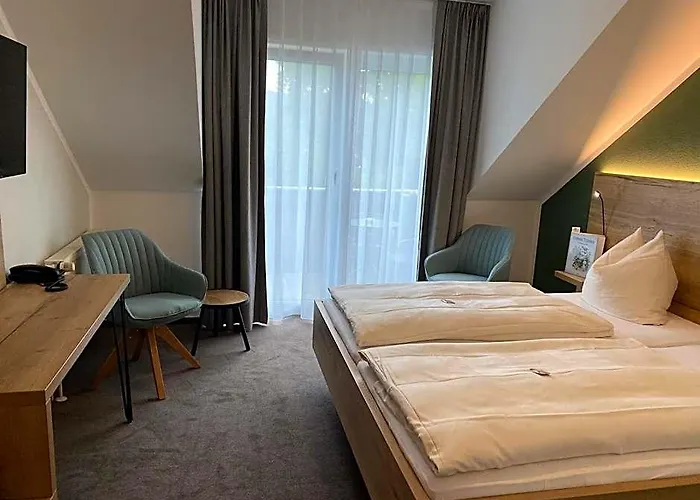 Hotel & Restaurant Kronenhof Am Weser-Radweg