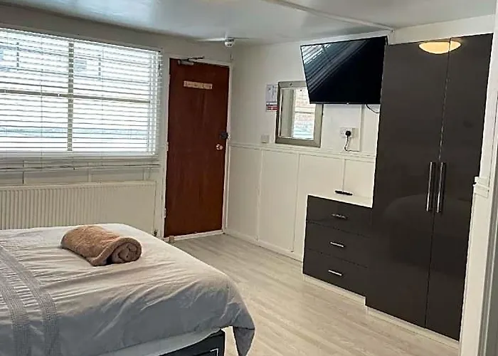 New George Hotel