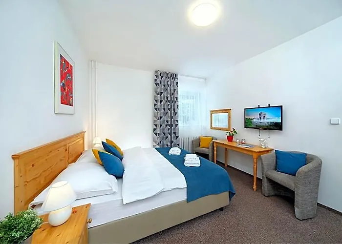 Hotel Lenka