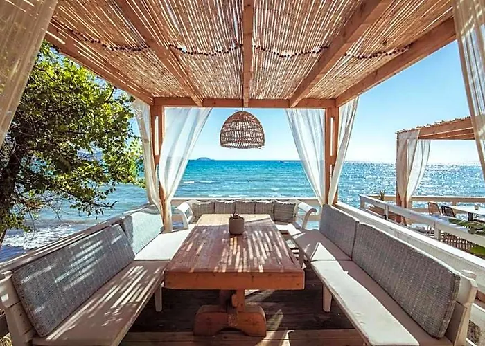 Porto Koukla Beach