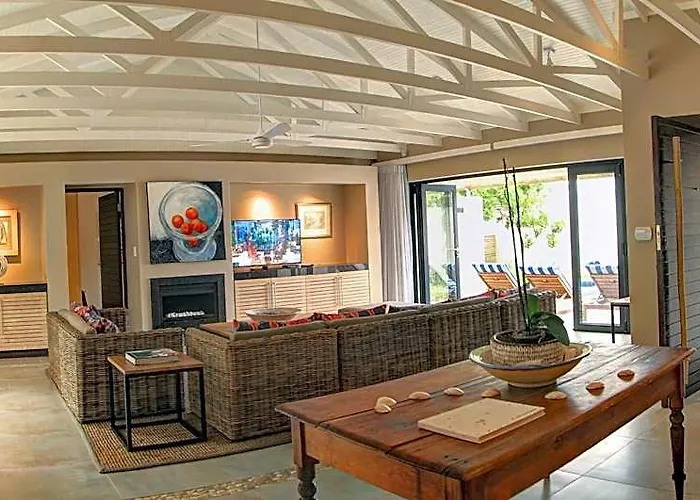 Scallop Guest Lodge